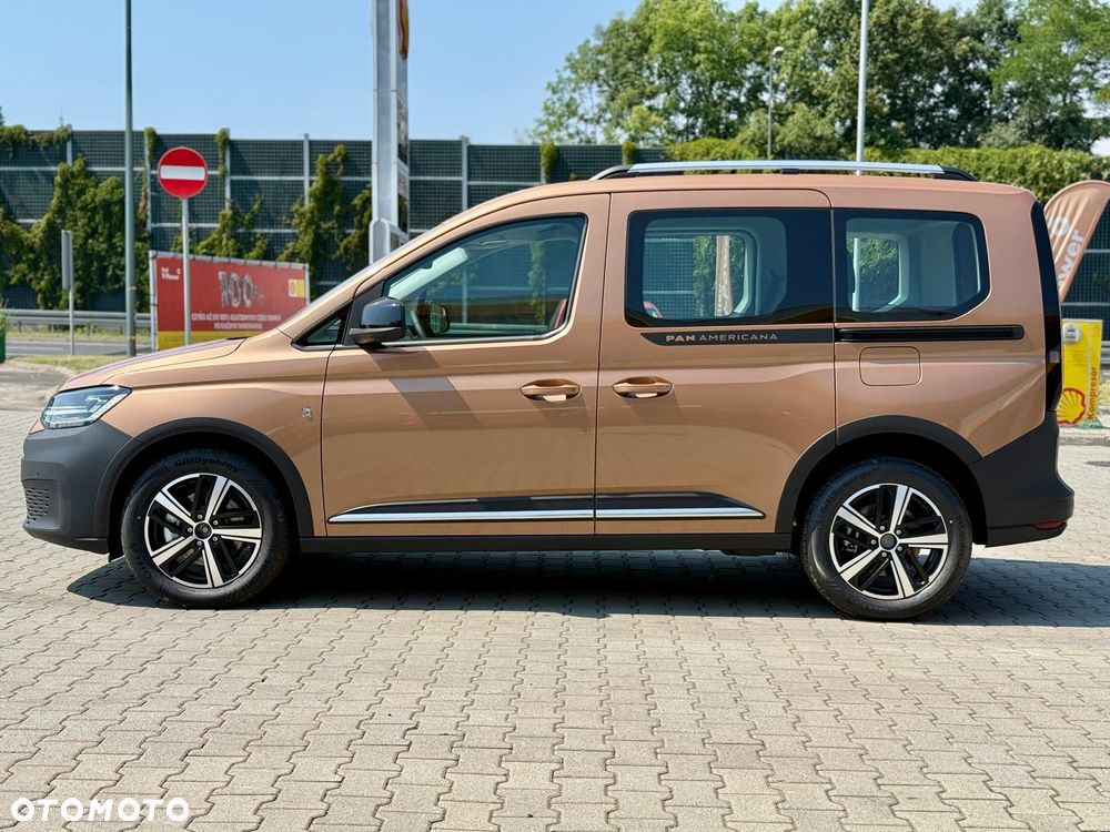 Volkswagen Caddy 1.5 TSI PanAmericana DSG - 7
