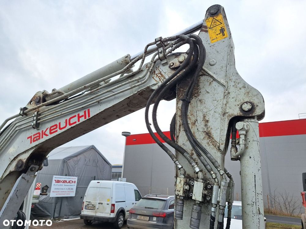 Takeuchi Tb 235-2 - 34