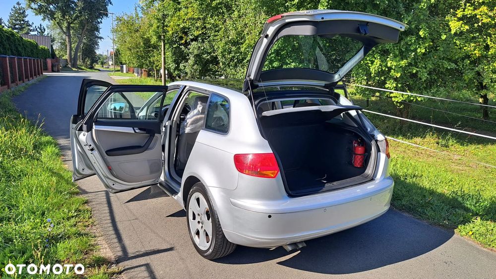Audi A3 Sportback 2008 photo 4