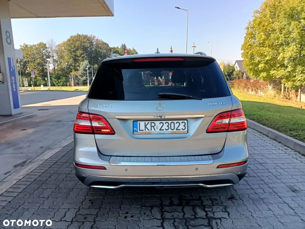 Mercedes-Benz ML 350 BlueTec 4-Matic - 6