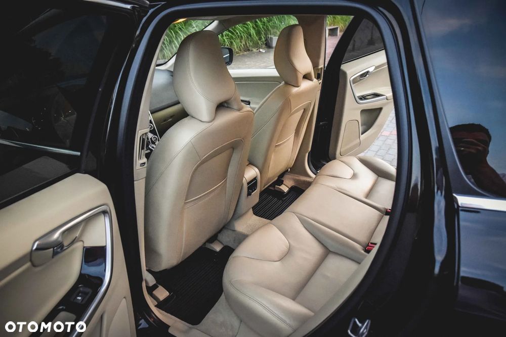 Volvo XC 60 D4 AWD Summum - 15