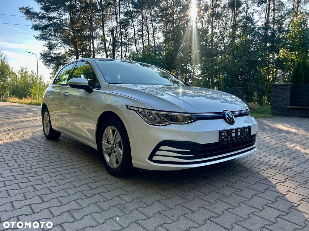 Volkswagen Golf - 11