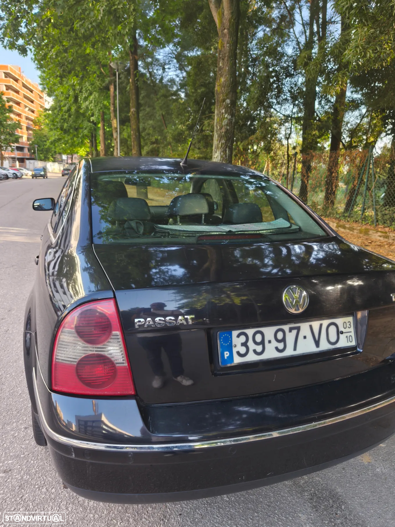 VW Passat 1.9 TDi Trendline - 2