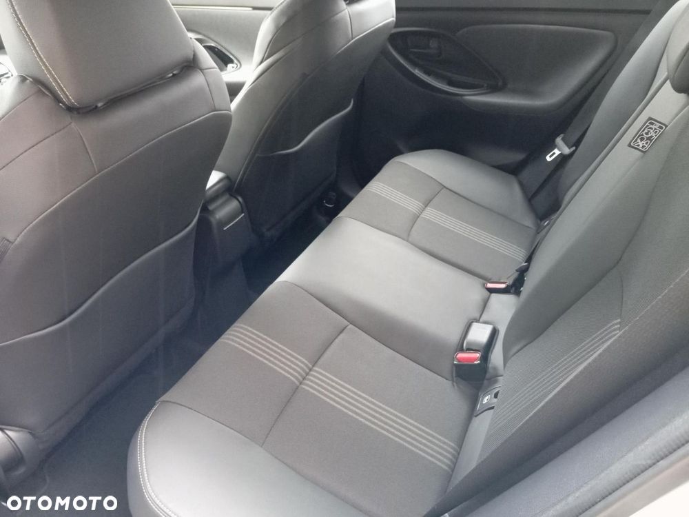 Toyota Yaris Cross Hybrid 1.5 Adventure 4x4 - 11