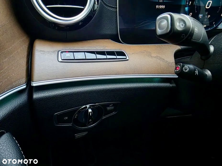 Mercedes-Benz Klasa E - 18