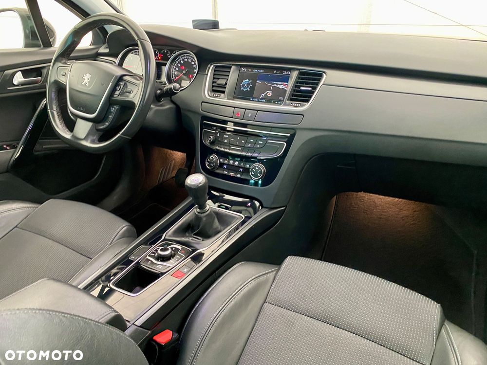 Peugeot 508 HDi 160 Allure - 17