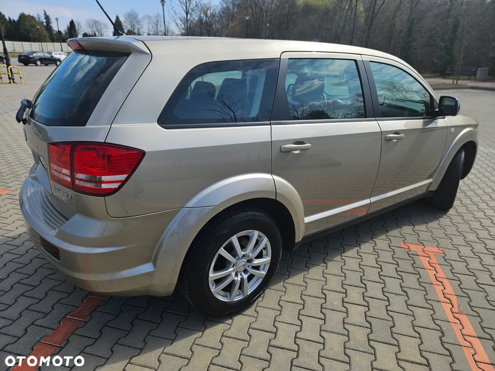 Dodge Journey 2.4 SE - 7