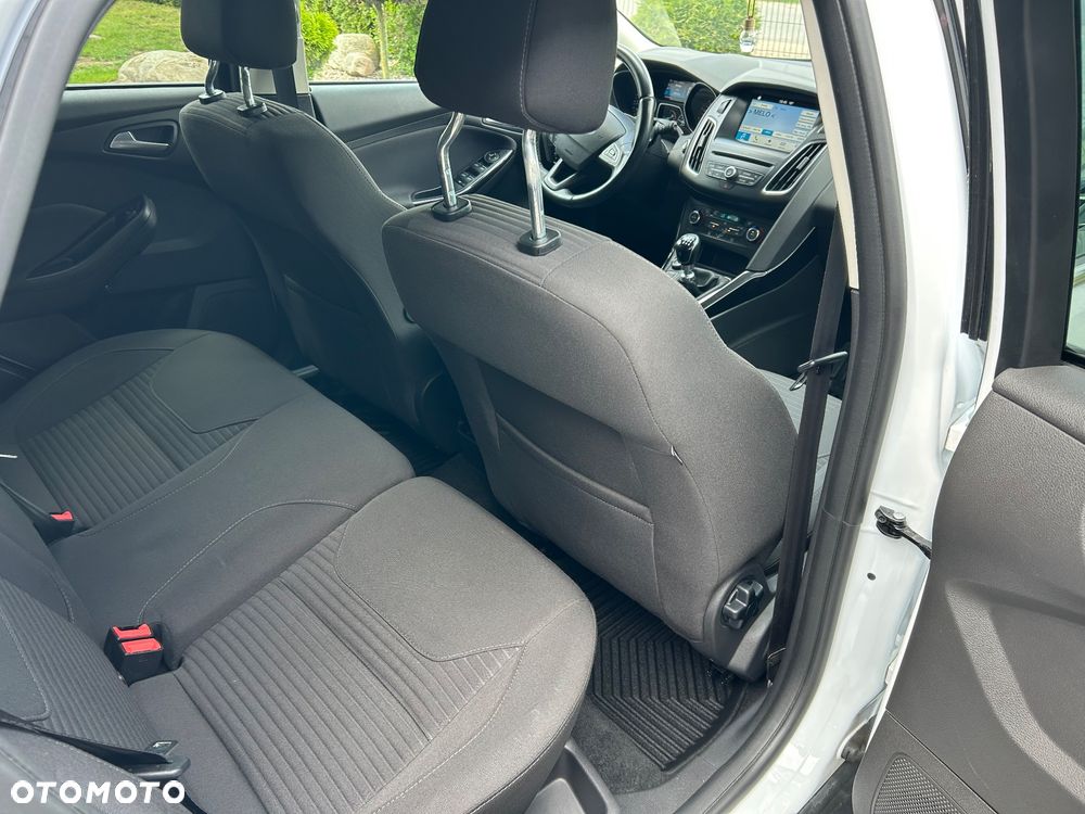 Ford Focus 1.5 TDCi Titanium - 16