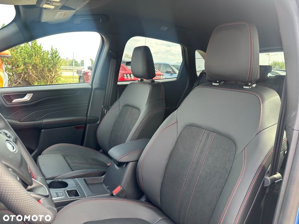 Ford Kuga 2.5 FHEV AWD ST-Line X - 10