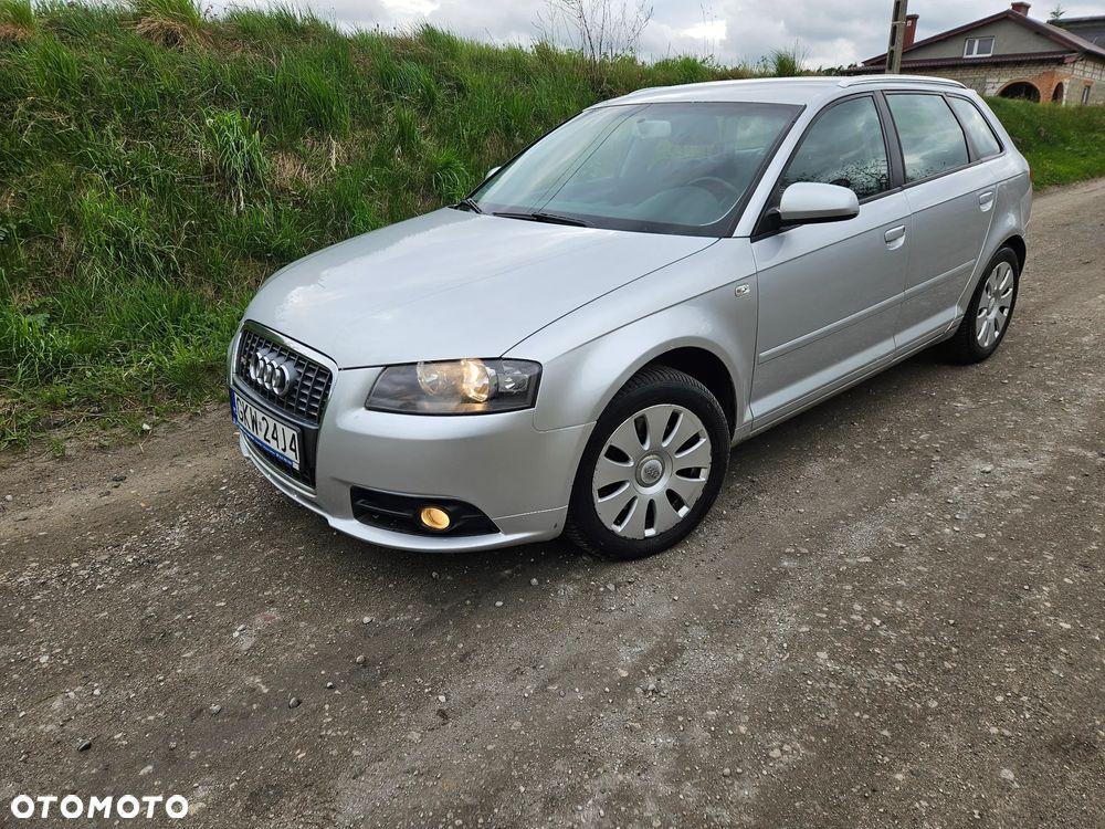 Audi A3 Sportback 2.0 TDI Quattro Attraction - 4