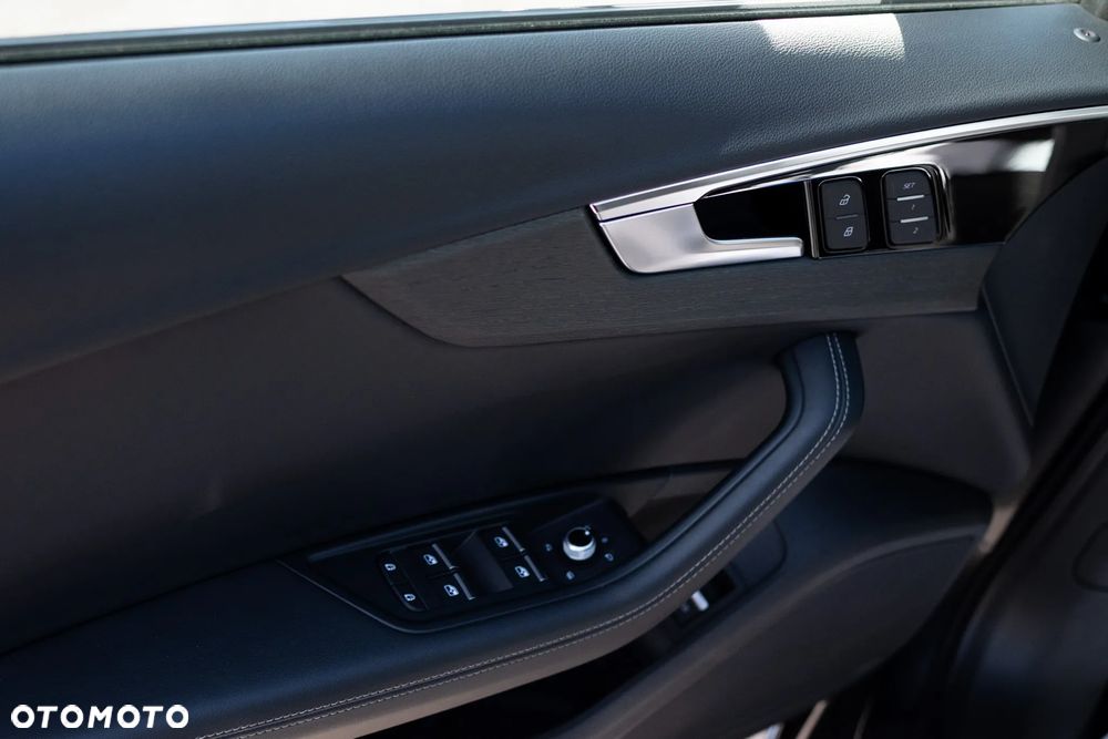 Audi A4 Limousine - 17