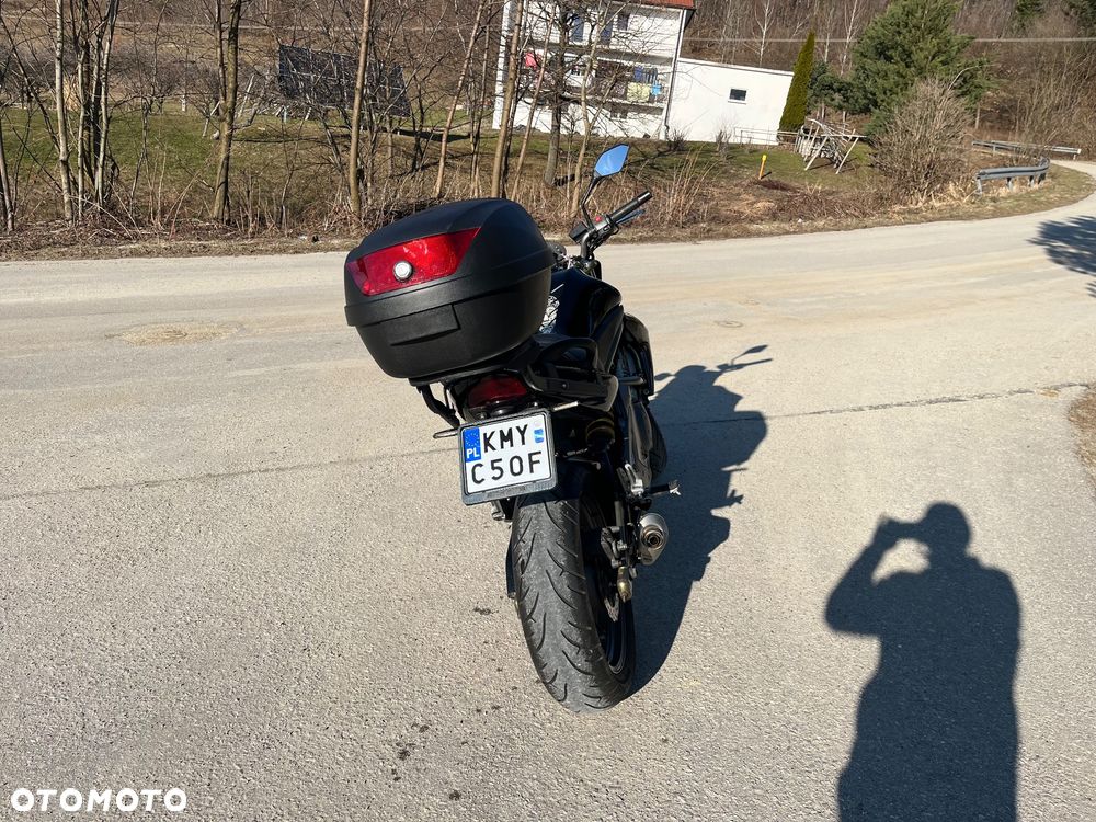 Kawasaki ER - 10