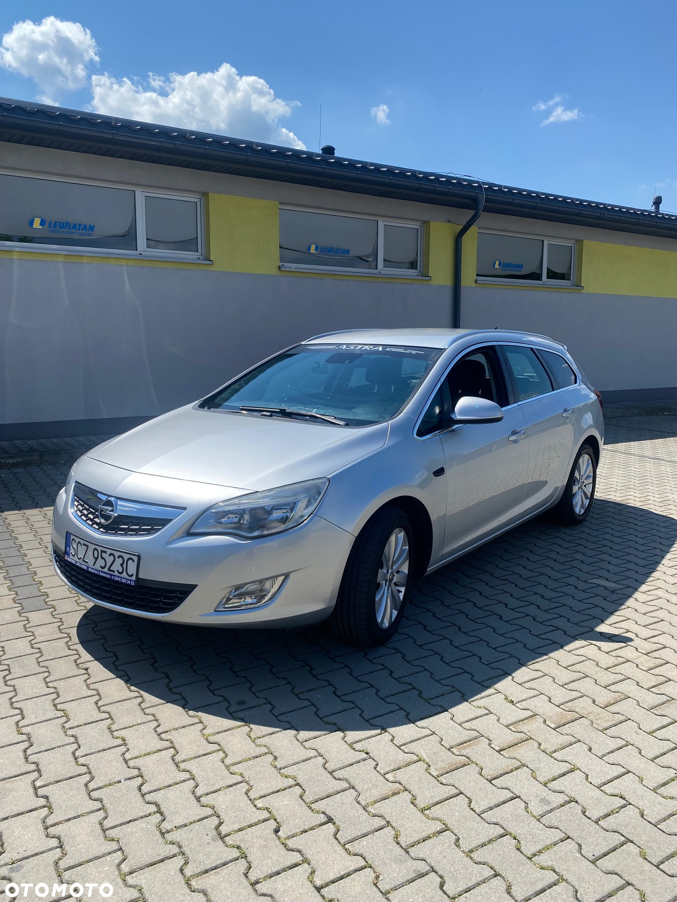 Opel Astra IV 1.4 T Sport - 16
