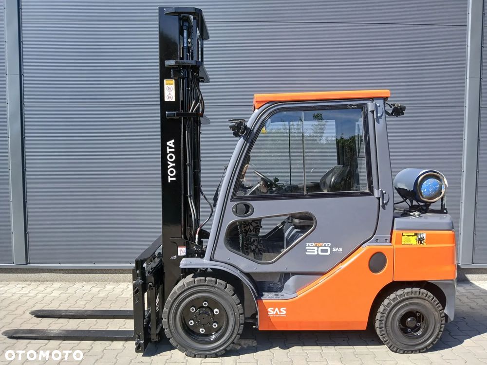 Toyota 02-8FGF30 - 9