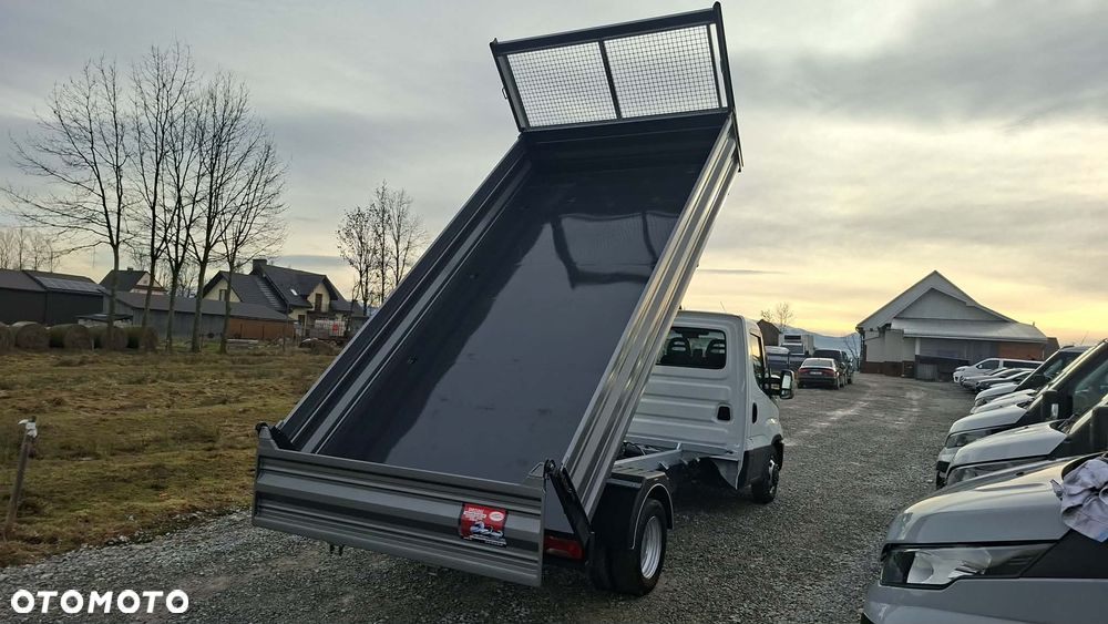 Iveco 35C15,35C14, 35C13, 35C12, 70C15 - 11