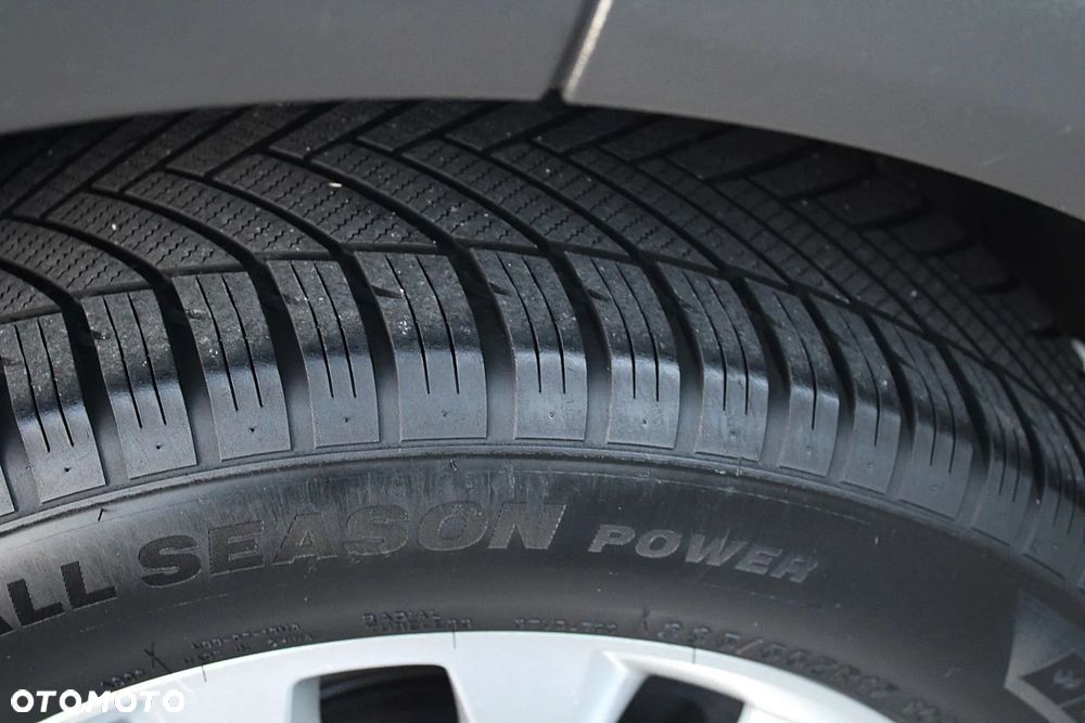 Ford Kuga 2.0 TDCi Titanium - 28