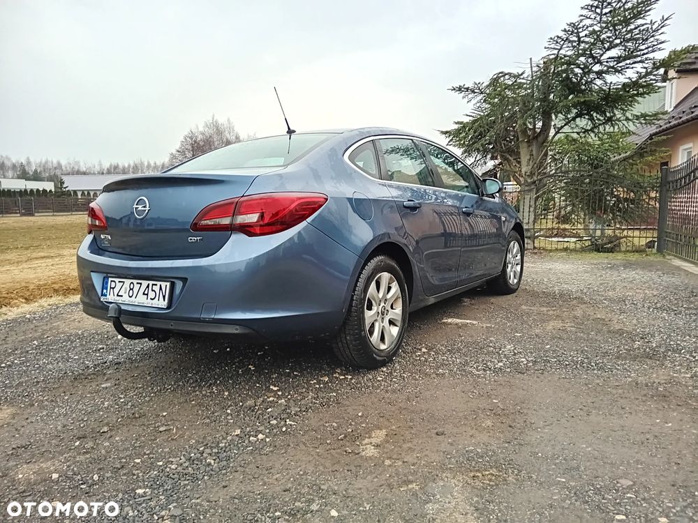 Opel Astra IV 1.6 CDTI Energy - 5