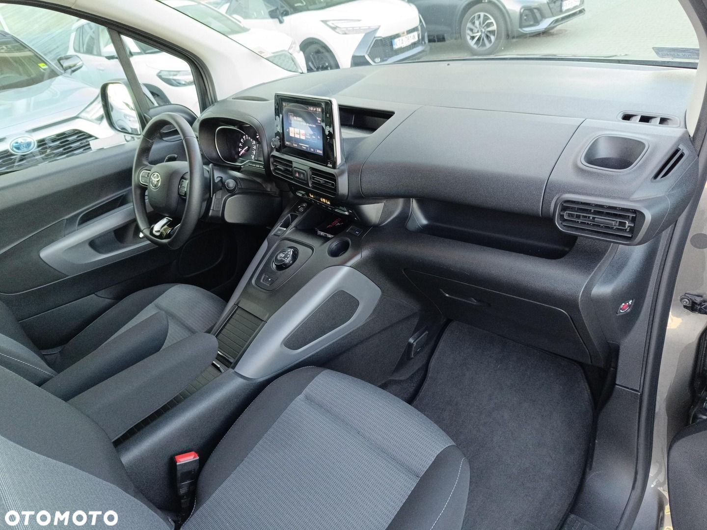 Toyota Proace City Verso 1.2 D-4T Family - 10