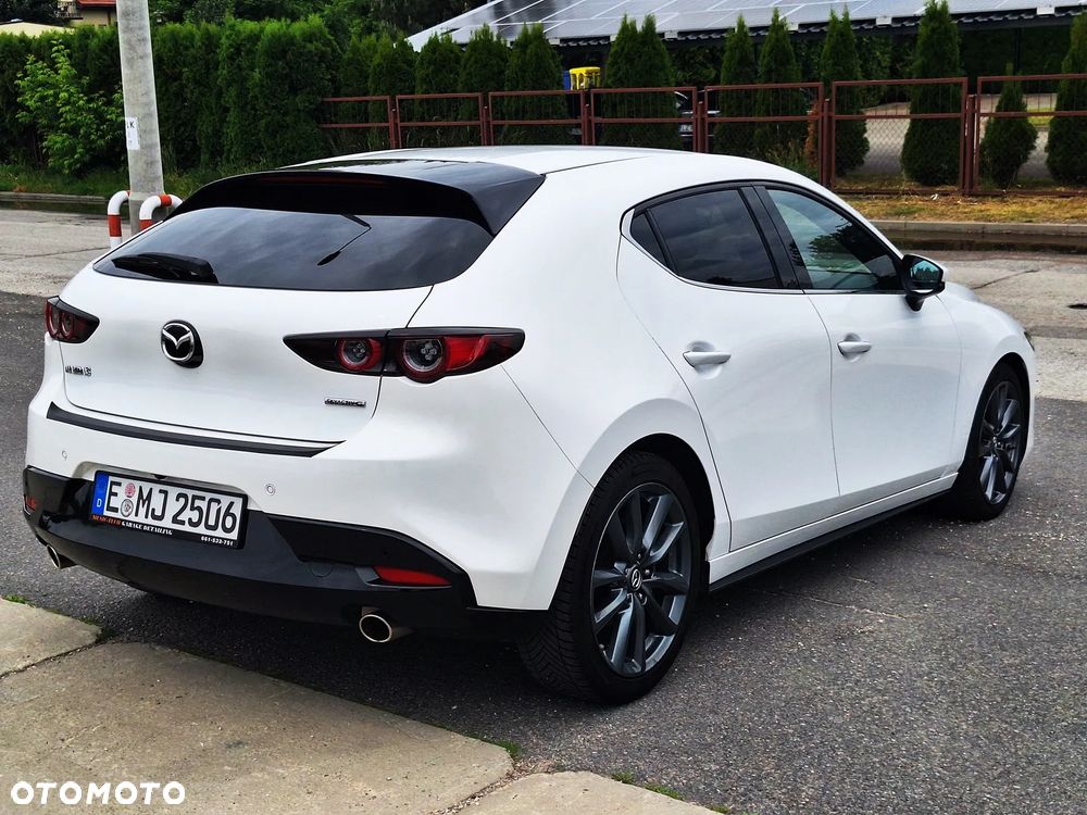 Mazda 3 SKYACTIV-G 2.0 M-Hybrid SELECTION - 24