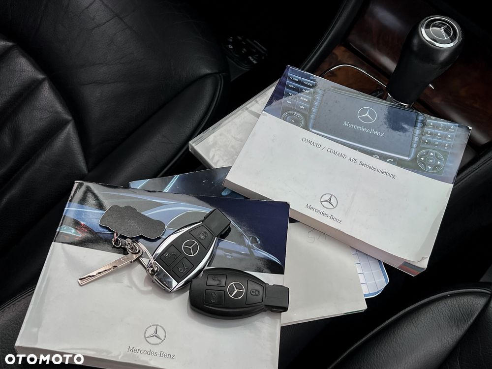 Mercedes-Benz CLS - 39