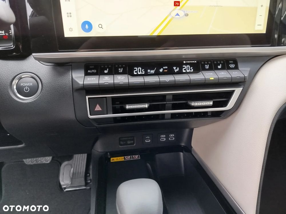 Toyota Camry 2.5 Hybrid Dynamic Force Prestige e-CVT - 14