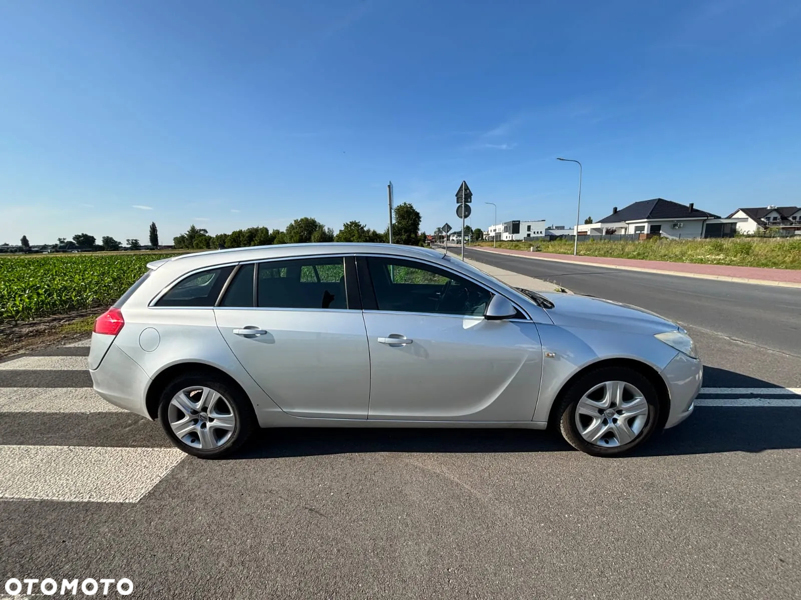Opel Insignia 2.0 CDTI - 10