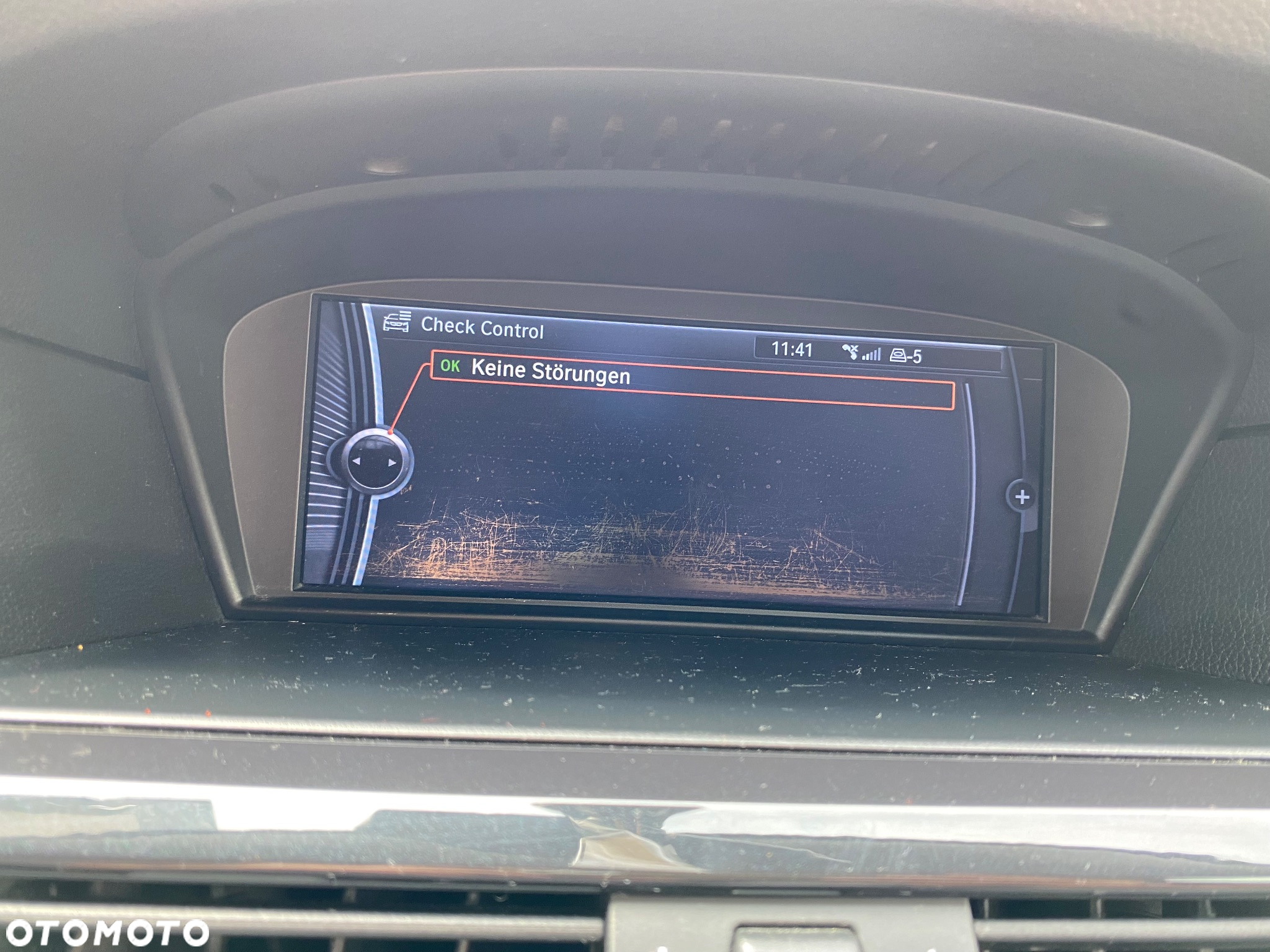 BMW Seria 5 525d Touring - 10