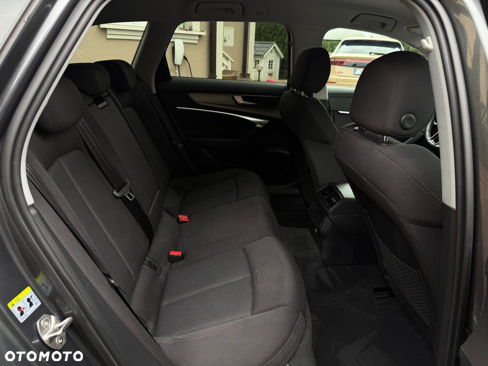 Audi A6 Avant - 16
