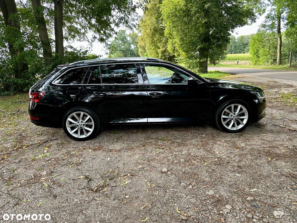 Skoda Superb 2.0 TDI DSG L&K - 4