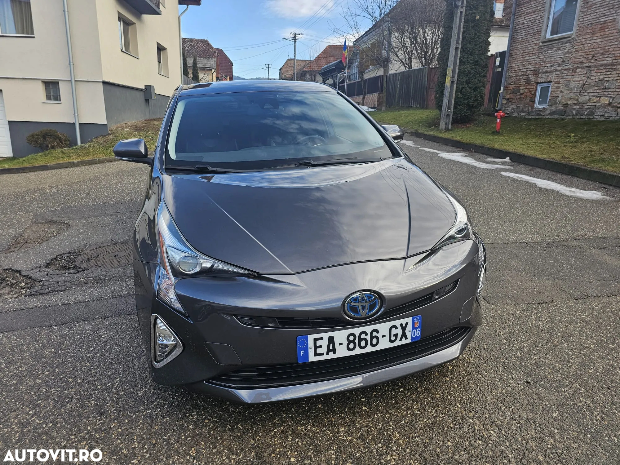 Toyota Prius 1.8 HSD Exclusive Plus - 15