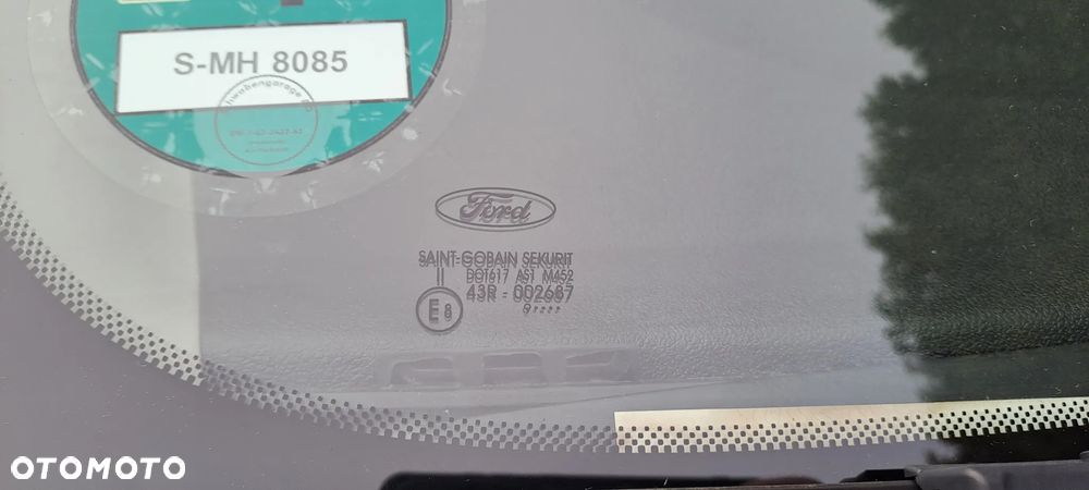 Ford Focus 1.8 White Magic - 30