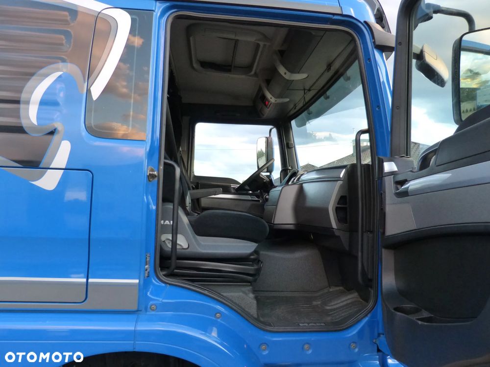 MAN TGM 15.250 DO ŻYWCA / ZWIERZĄT / BYDŁA / WAGA EL/. EURO 6 / DŁ. 5.20M /XENON - 31