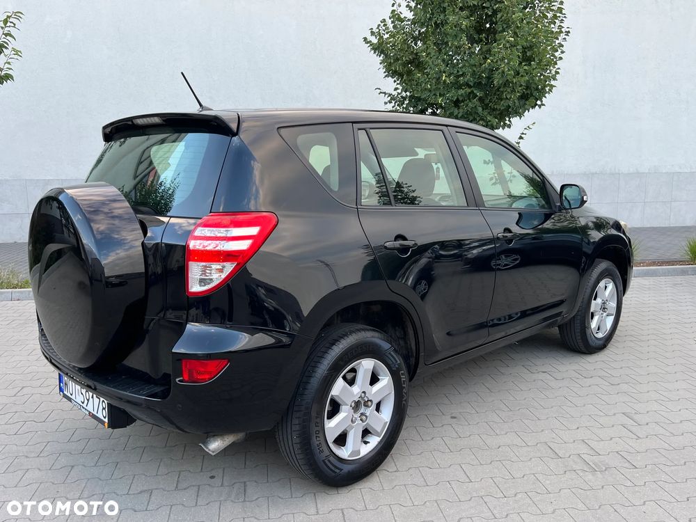 Toyota RAV4 2.0 VVT-i Luna 4x2 - 4