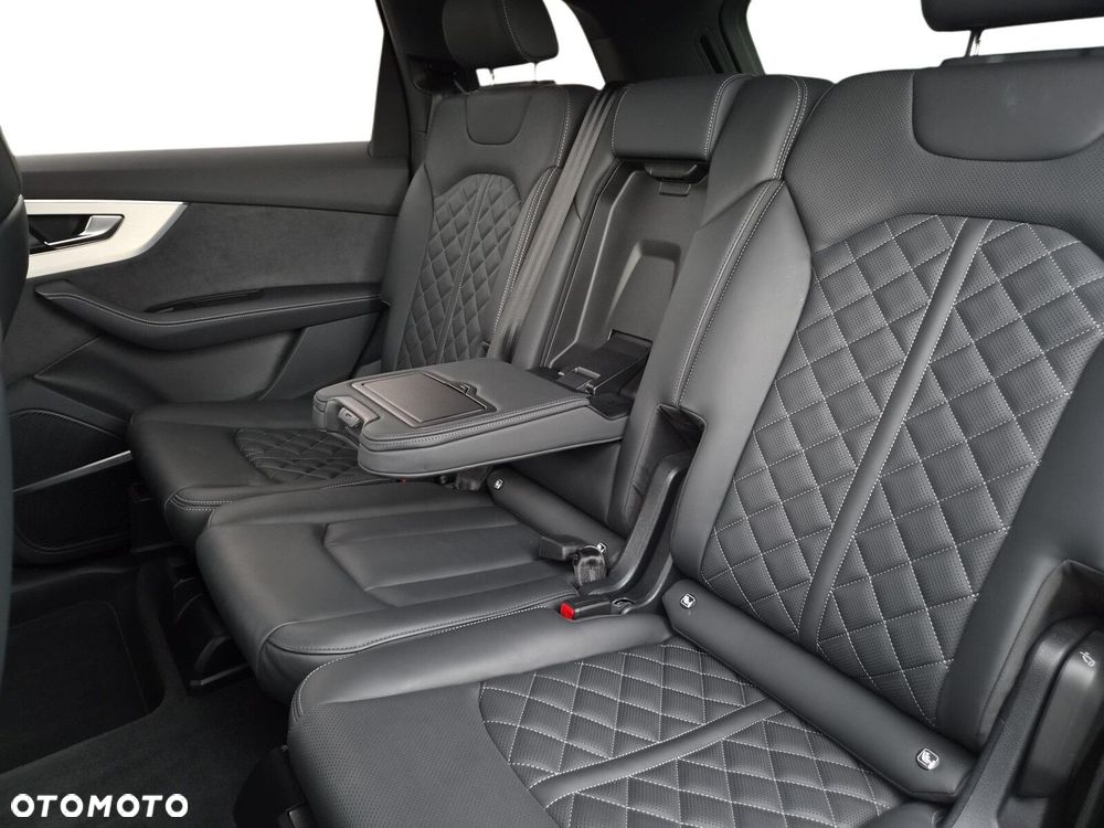 Audi SQ7 - 27