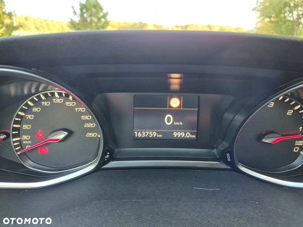 Peugeot 308 BlueHDi FAP 150 Stop & Start Allure - 18