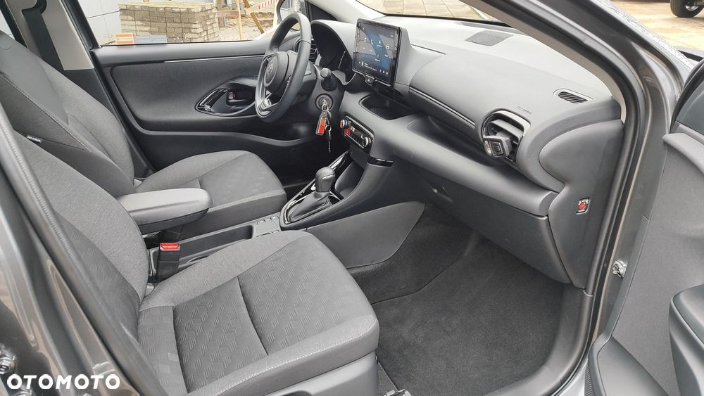 Toyota Yaris Hybrid 1.5 Style - 16