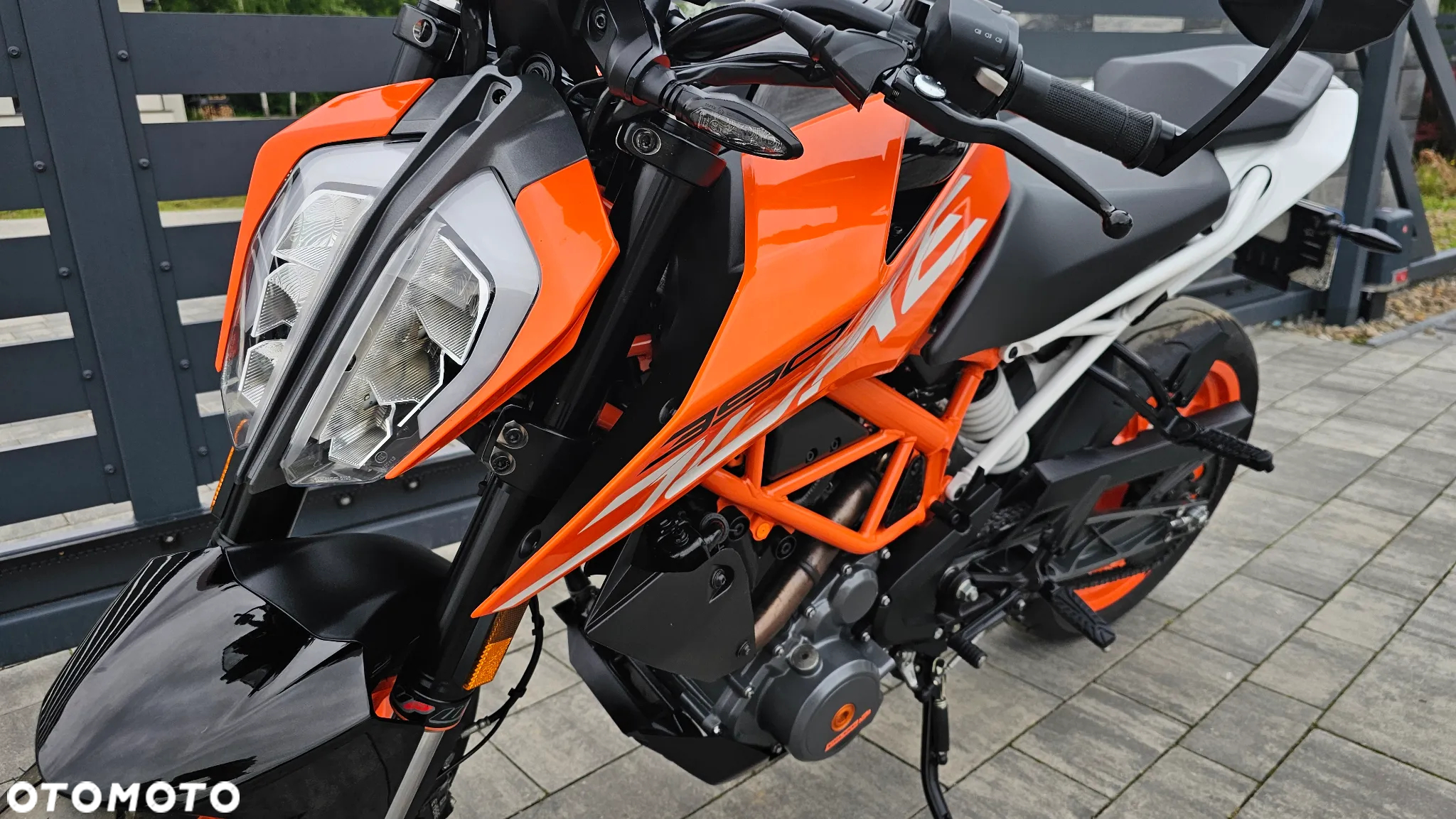 KTM Duke - 5