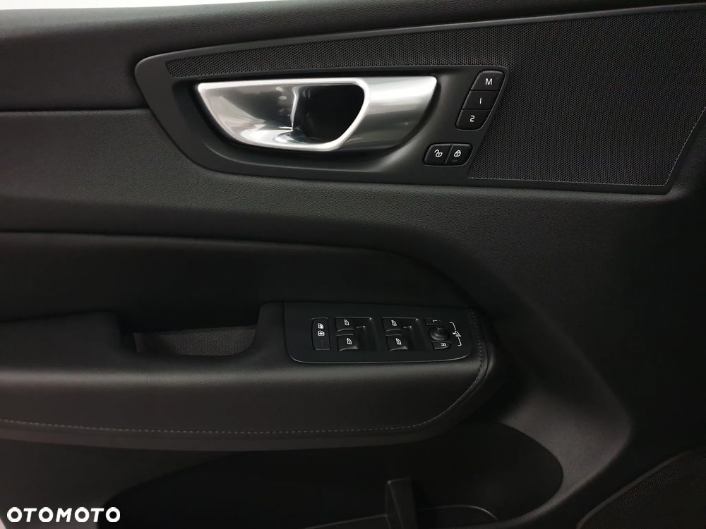 Volvo XC 60 B4 D Geartronic RDesign - 7