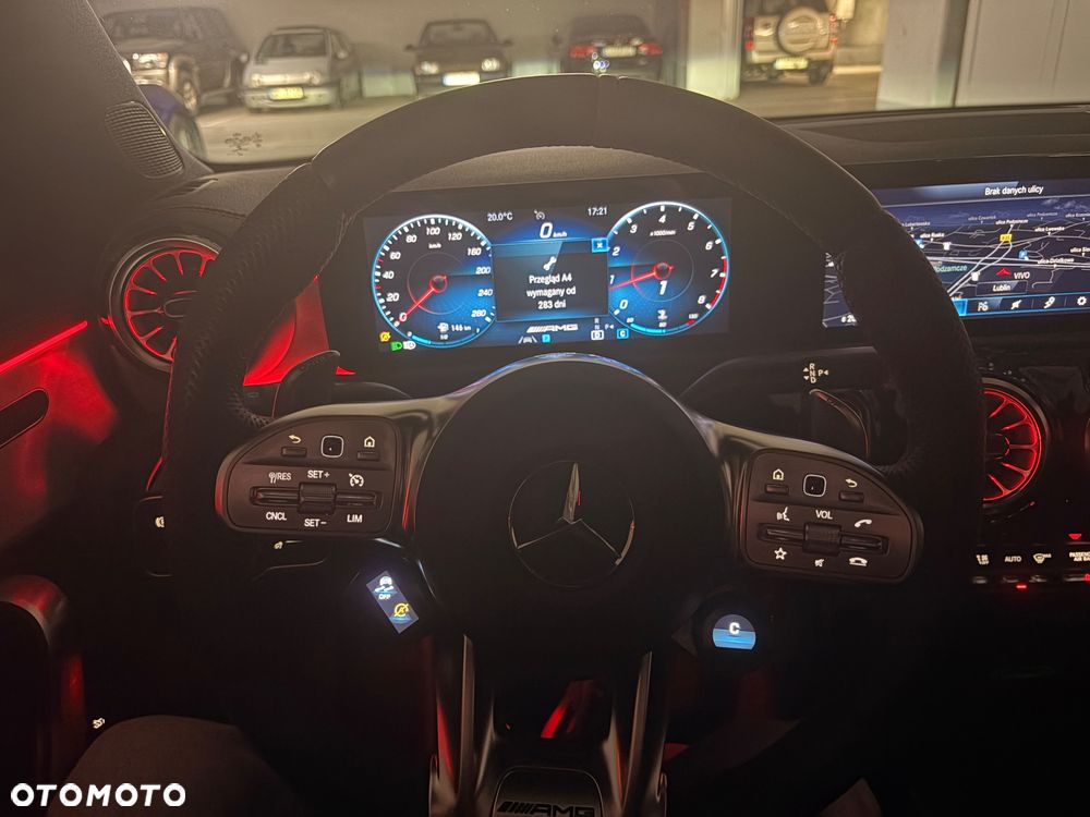 Mercedes-Benz CLA AMG 35 4-Matic 7G-DCT - 22