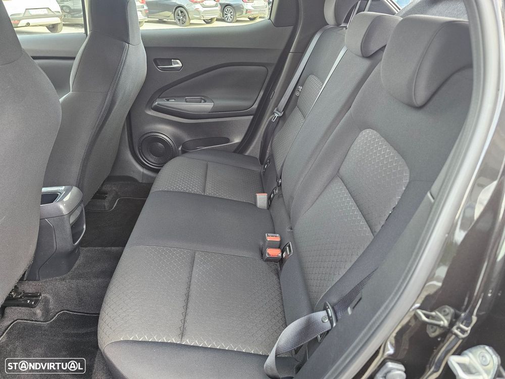 Nissan Juke 1.0 DIG-T Acenta - 11