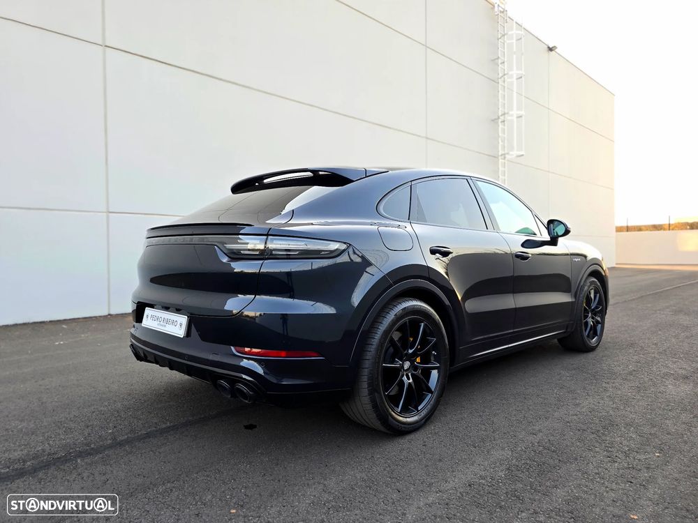 Porsche Cayenne Coupé E-Hybrid - 5