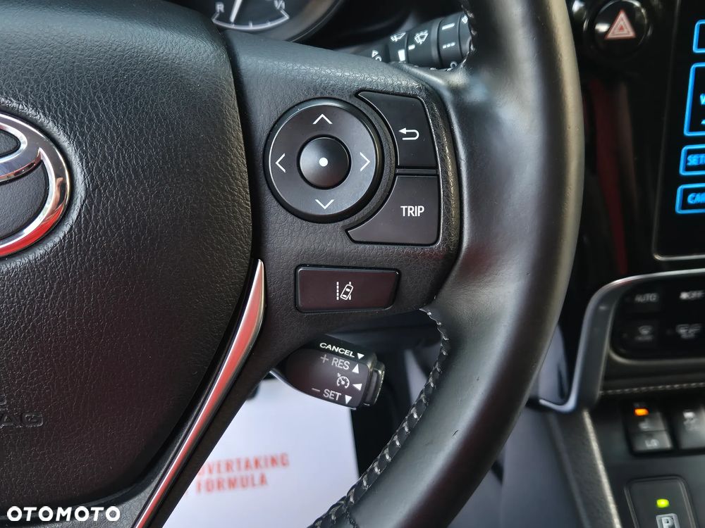 Toyota Auris - 34