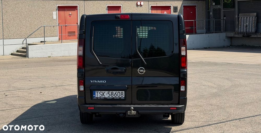 Opel VIVARO BRYGADÓWKA 5-Osobowy - 12