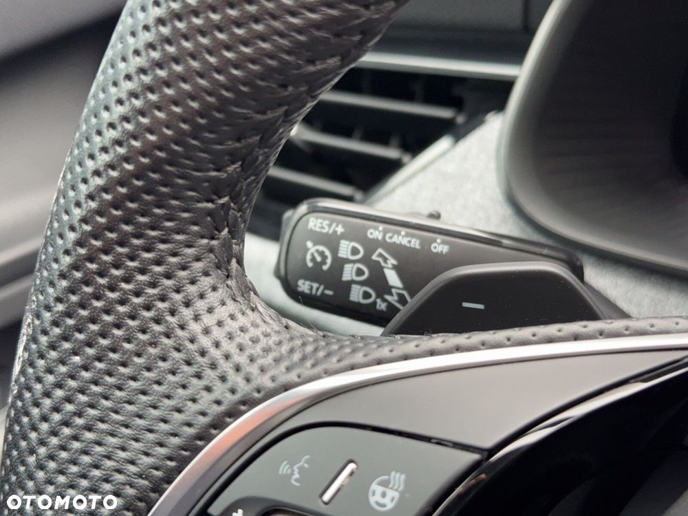 Skoda Kamiq 1.0 TSI Selection DSG - 23