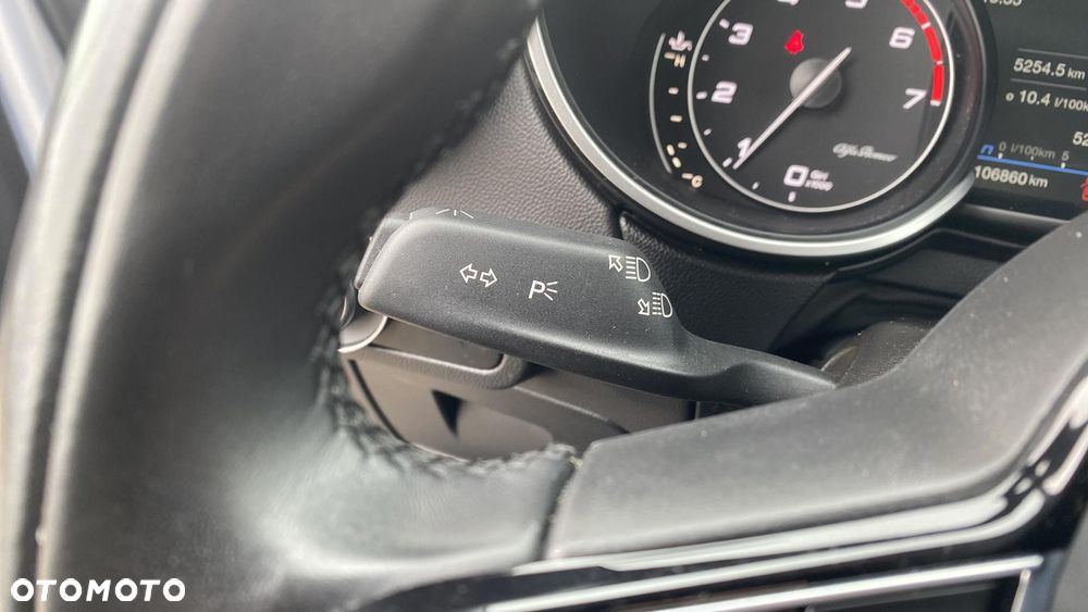 Alfa Romeo Stelvio 2.0 Turbo TI Q4 - 23