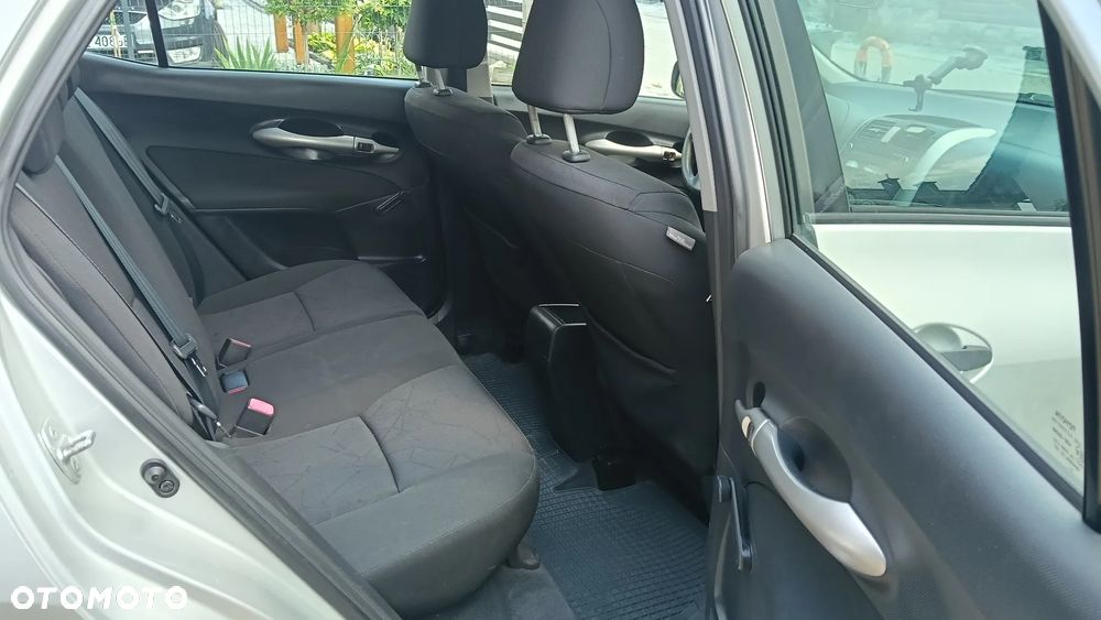 Toyota Auris - 12