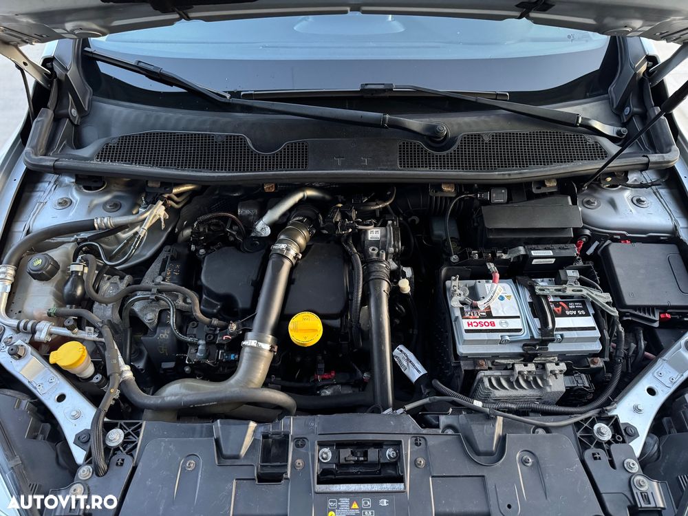 Renault Megane ENERGY dCi 110 Start & Stop Bose Edition - 28