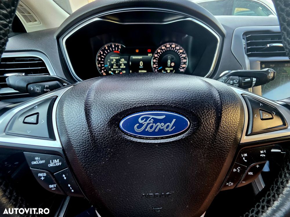 Ford Mondeo 2.0 TDCI Business - 10