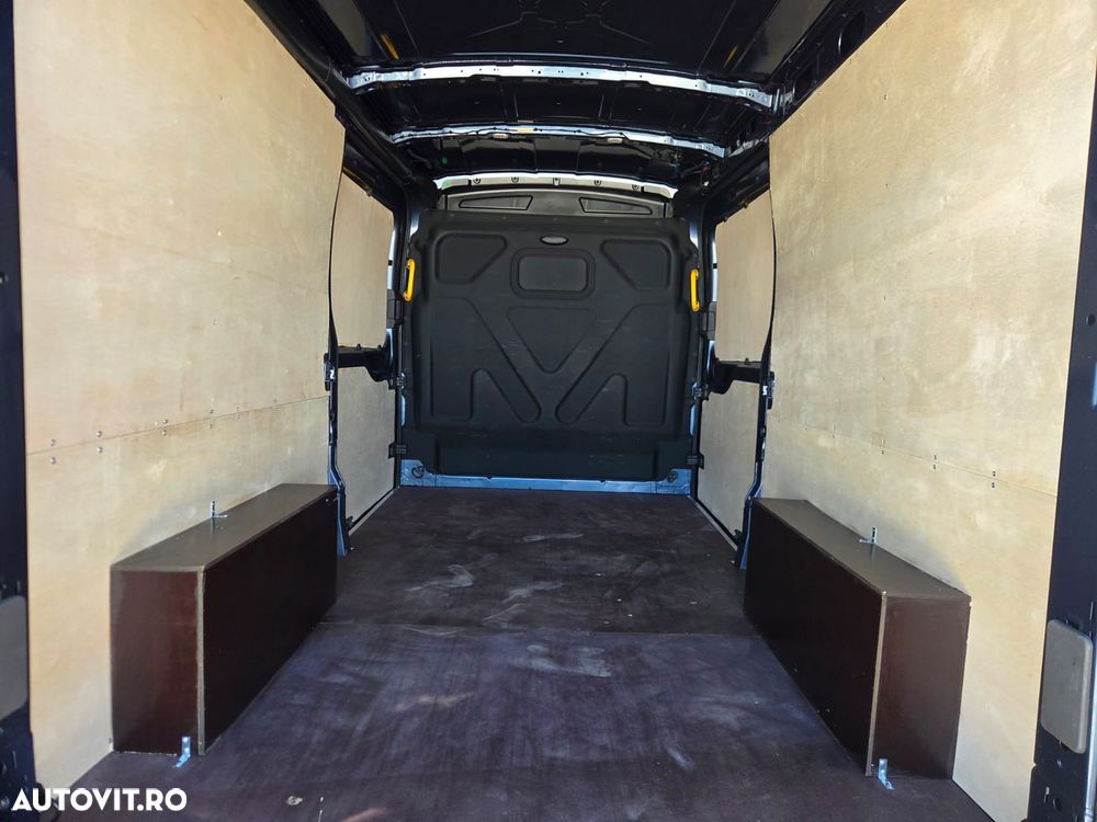 Ford New Transit L3H2 Premium Edition - 6