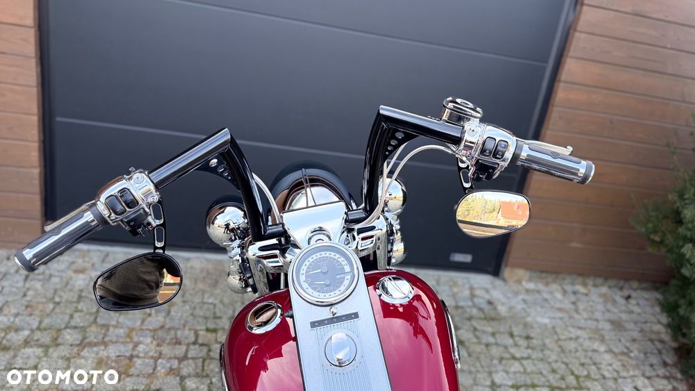 Harley-Davidson Touring Road King - 16